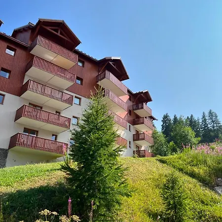 Apartment 4 Personnes Avec Piscine Interieure *